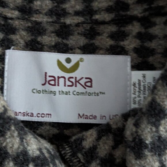 Janska Montrose Cape Jacket - Picture 8 of 8